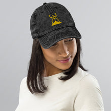 Load image into Gallery viewer, CAPTIVATOR (Twill Hat)