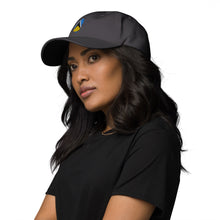Load image into Gallery viewer, SAINT LUCIA Dad hat
