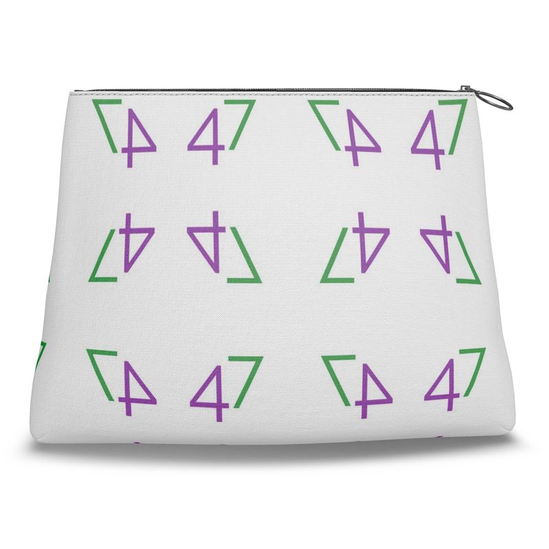 EXCLUSIVELY EXQUISITE (Clutch Purse)